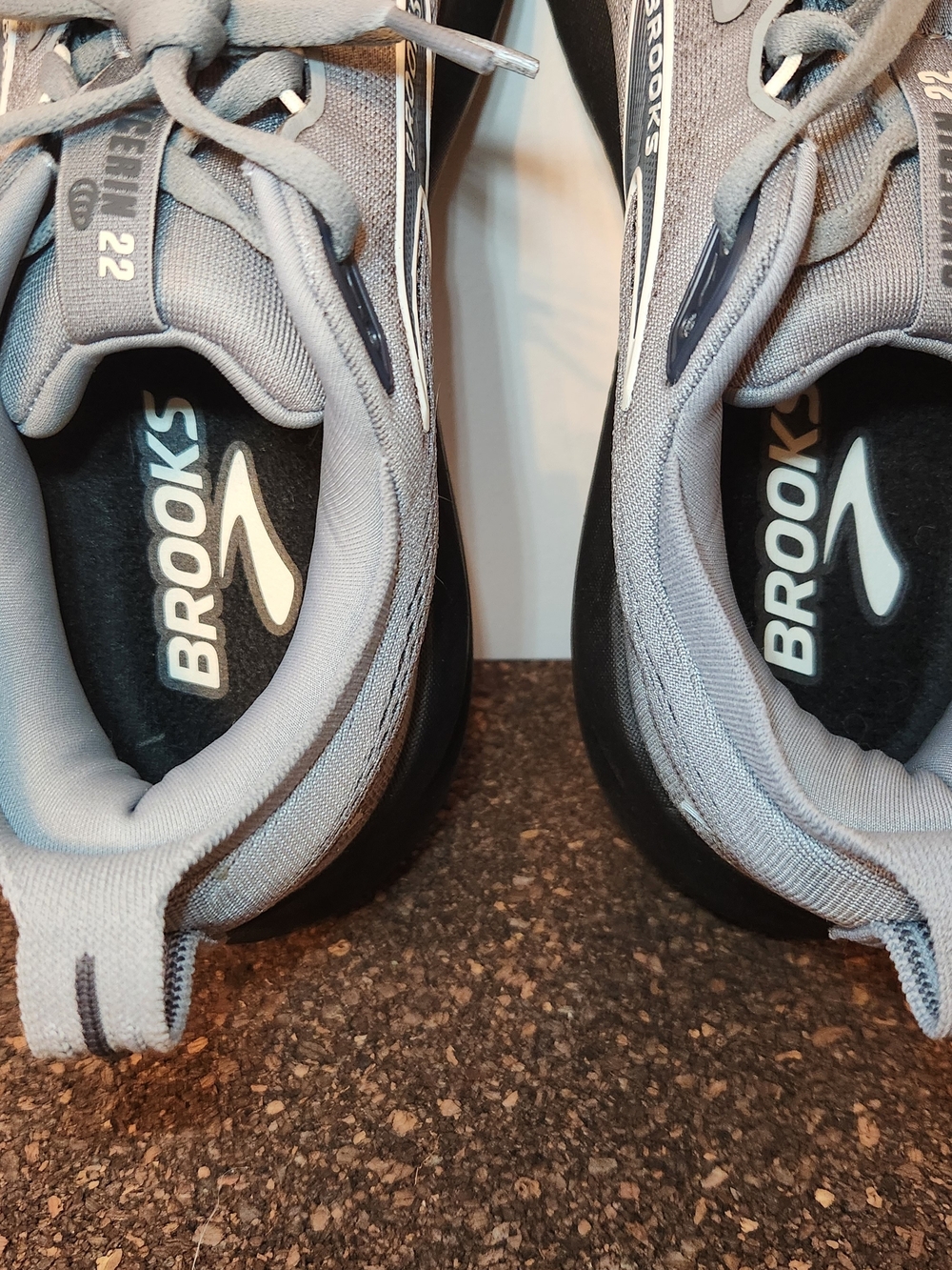 Brooks Glycerin 22 Running Shoes Mens Size 10 - Picture 4 of 8